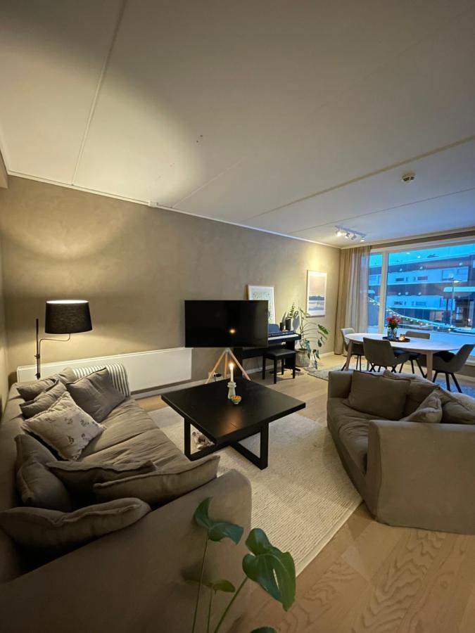 Cosy And Centrally Located Apartment Tromso Bagian luar foto